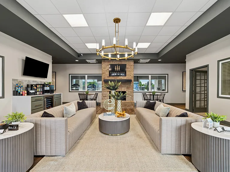 Parkside Apartments (TX) — Photo 10