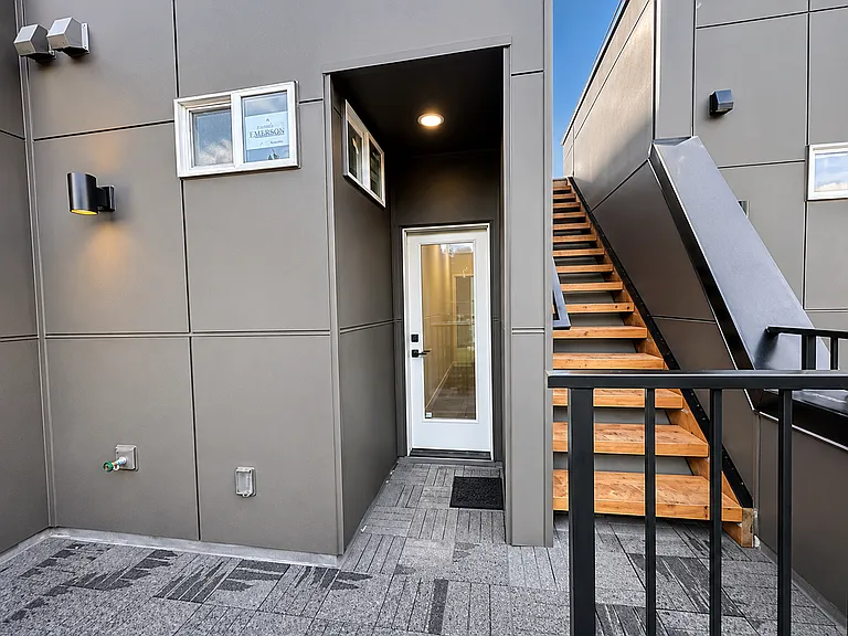 Patio leading to rooftop