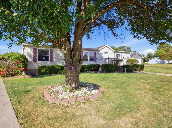 412 E Section St, Dieterich, IL 62424