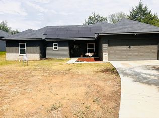 805 Santa Fe St, Keene, TX 76059