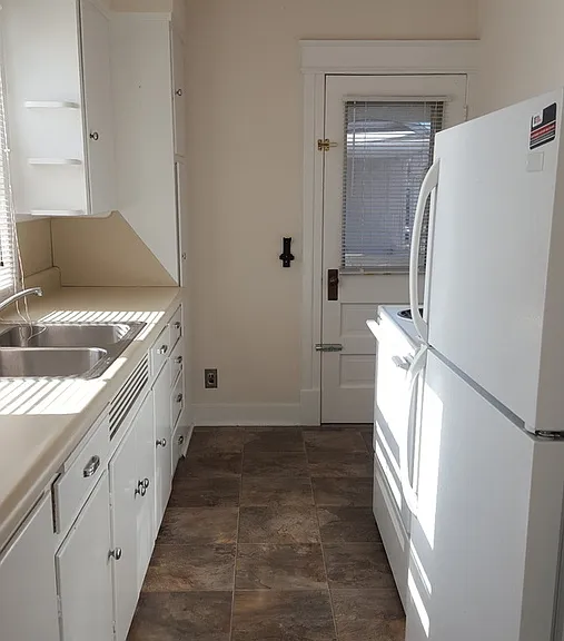 514 Court St #3 — Photo 1