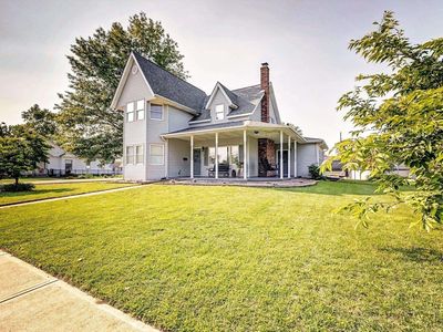 210 W Main St, Worthington, IN, 47471
