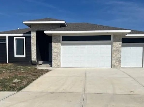 29634 W 196th St, Gardner, KS 66030