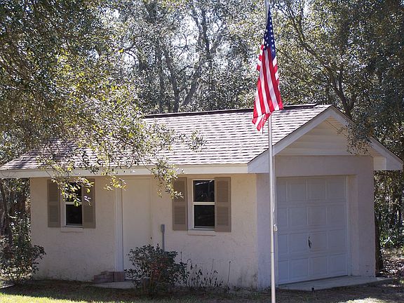 Additional DeAttached Garage