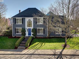 5412 NW Meadowlands Ter, Portland, OR 97229