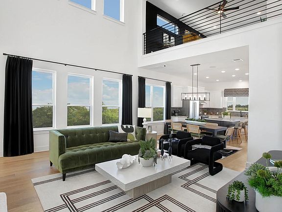 The Esperanza Family Room