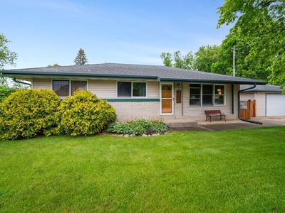 17120 West Fullerton AVENUE, New Berlin, WI, 53151