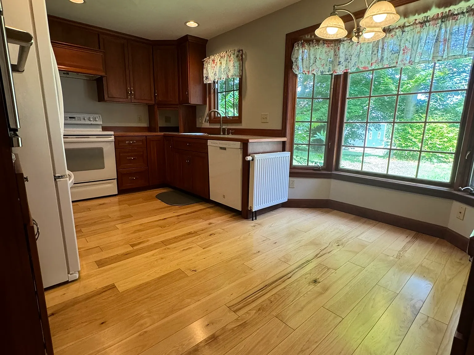 4 Lawrence Plain Road - 1 — Photo 4