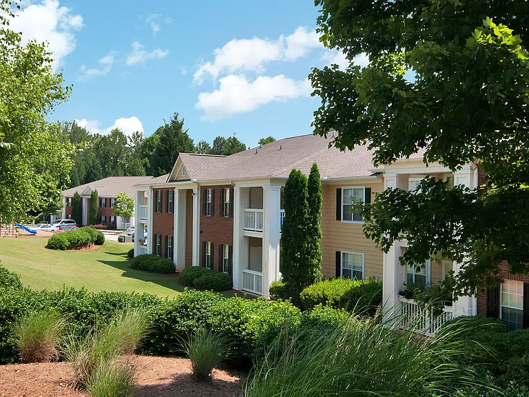 Magnolia Creste Apartments — Photo 10