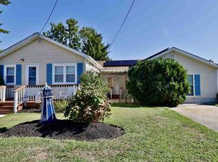 319 E Saint Johns Ave, Villas, NJ 08251