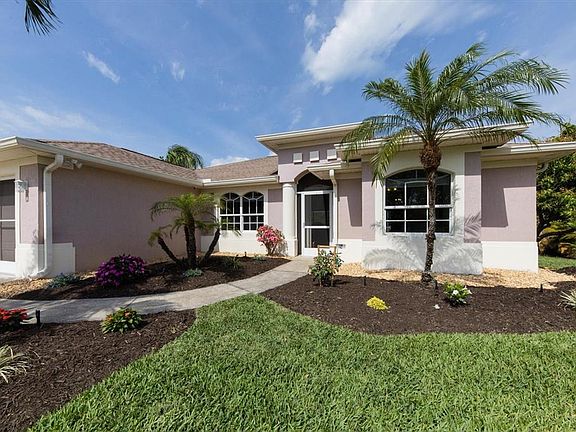 4th image of 3816 Shamrock Dr