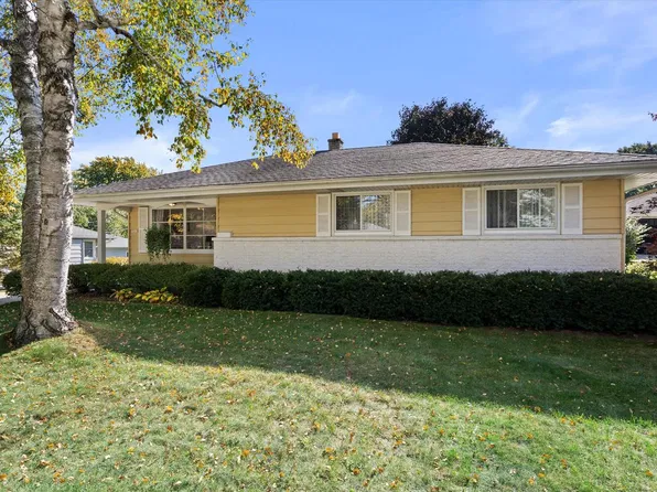 7213 Devonshire AVENUE, Greendale, WI 53129