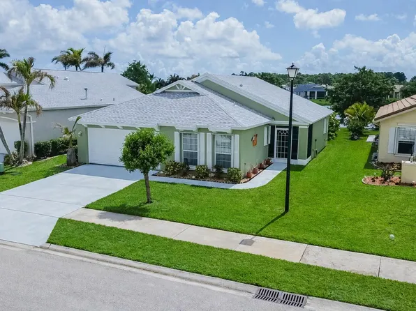 472 SW Talquin Lane, Port St Lucie, FL 34986
