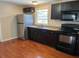 696 N Main St APT 4, Fall River, MA 02720