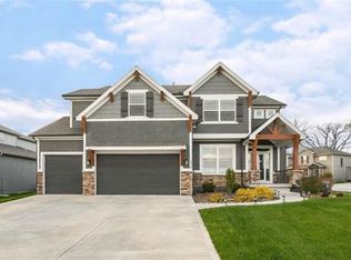 2336 SW Deer Run Rd, Lees Summit, MO 64082