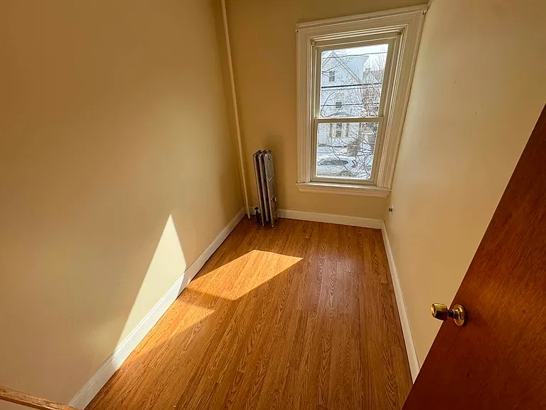 28 Quincy St #2 — Photo 4