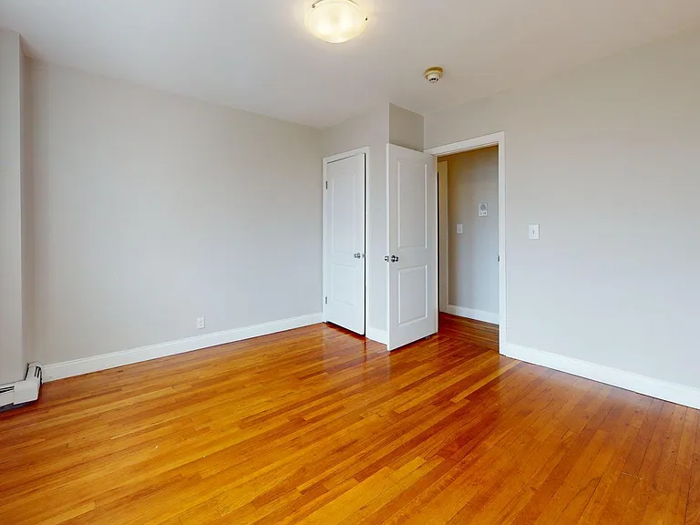 972-974 Saratoga St #6 — Photo 7