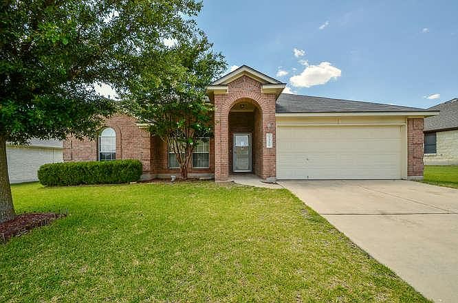 1st image of 1312 Willow Bluff Dr