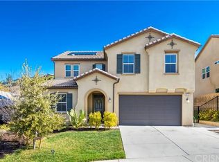 19713 Lanfranca Dr, Santa Clarita, CA 91350
