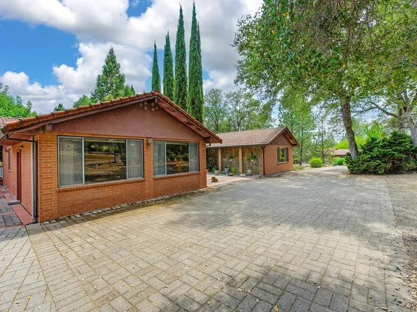 3672 Homestead Rd, Rescue, CA 95672