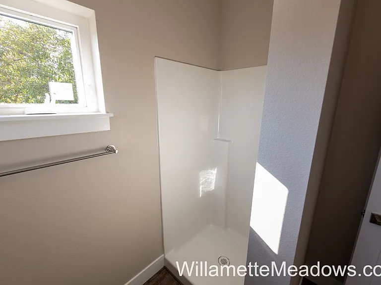 2385 Fairgrounds Rd NE — Photo 43