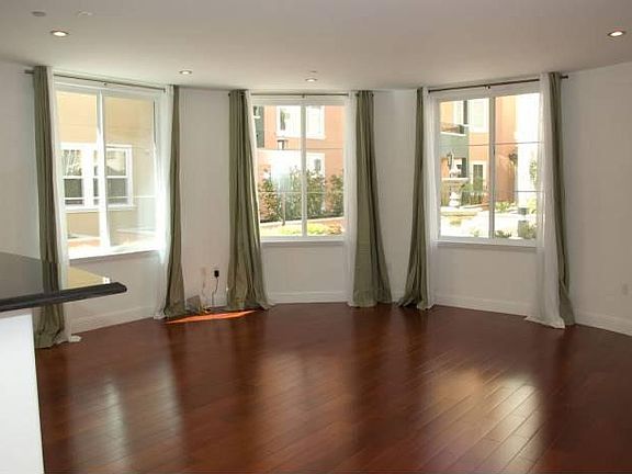 Living room (actual)