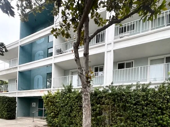00-360 Lime Ave, Long Beach, CA