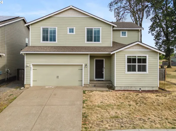 857 Bear Creek Dr, Molalla, OR 97038