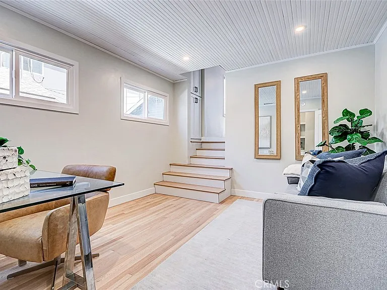 216 Monterey Blvd — Photo 31