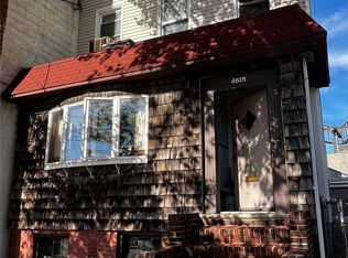 4615 54th Rd, Maspeth, NY 11378