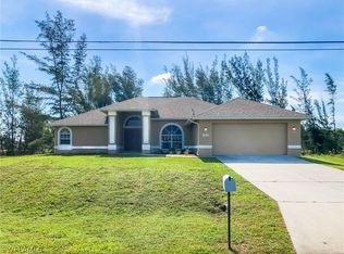2613 SW 17th Place Cpe, Coral, FL 33914