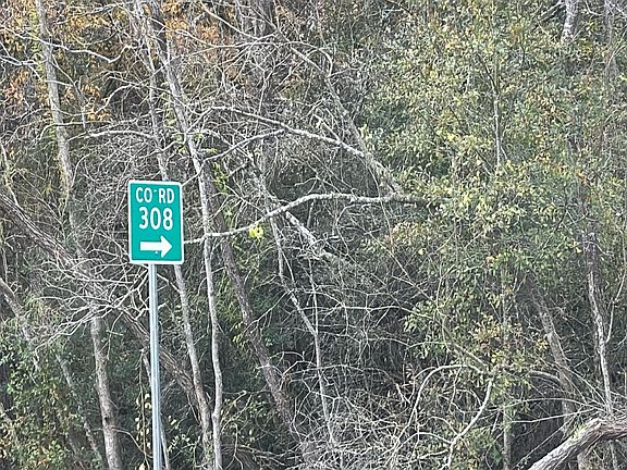3rd image of 168 County Road 308
