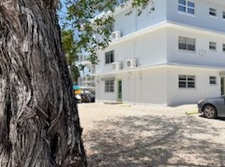 121 Ocean Dr #8, Tavernier, FL 33070