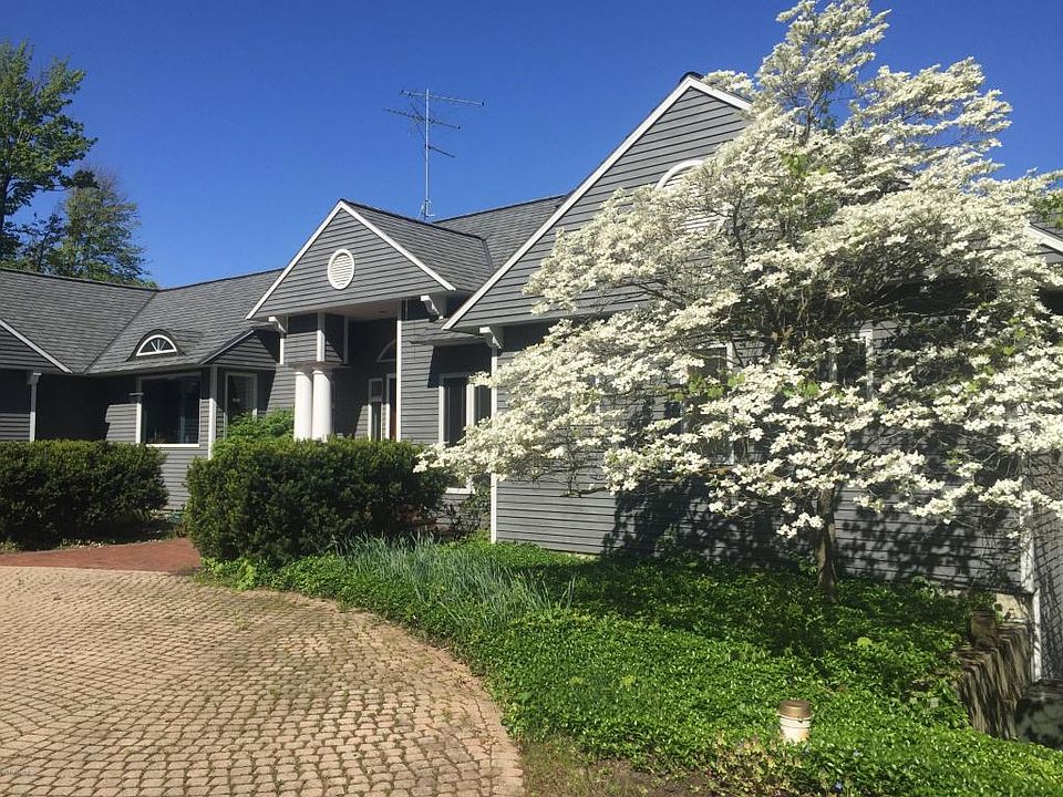 4580 2nd St, Caledonia, MI 49316 Zillow