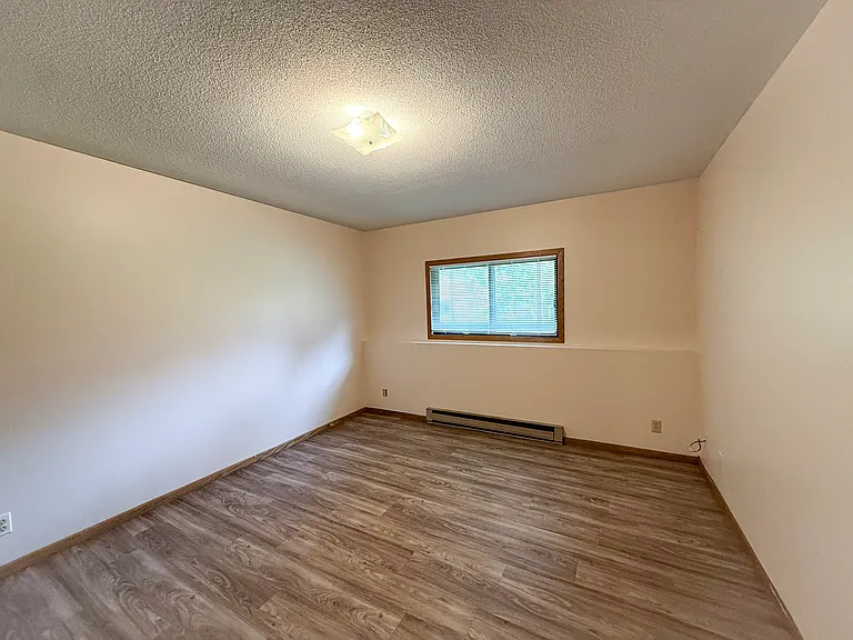 622 Saxonwood Rd — Photo 7