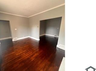 798 Alhambra Rd, Cleveland, OH 44110