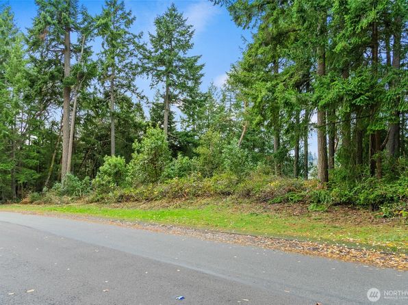8008 26th Avenue NW, Gig Harbor, WA 98332