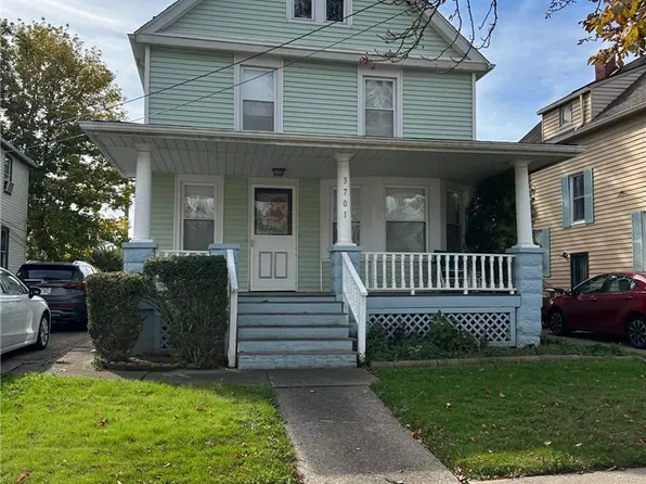 3701 Poe Ave, Cleveland, OH 44109