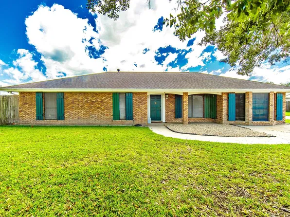 309 Belle Vue Dr, Lockport, LA 70374