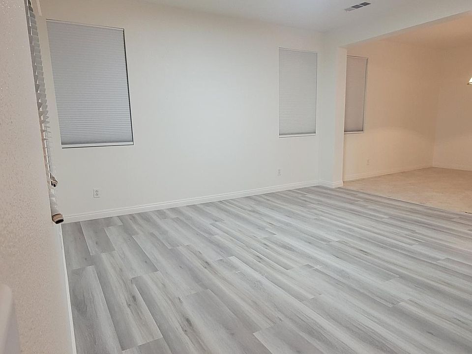 1715 Regents St, Lancaster, CA 93534 Zillow