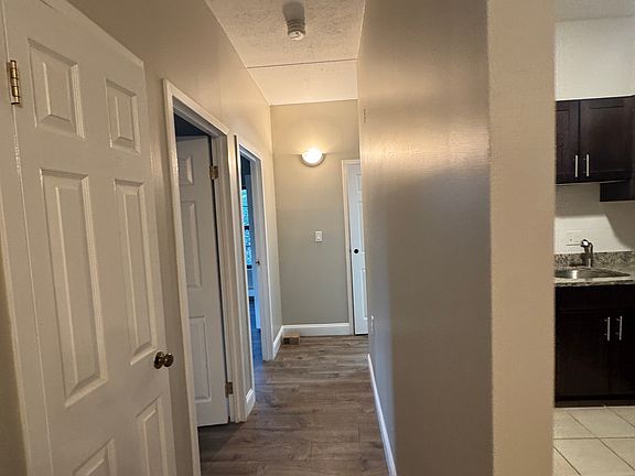 3rd image of 751 Highland Ave