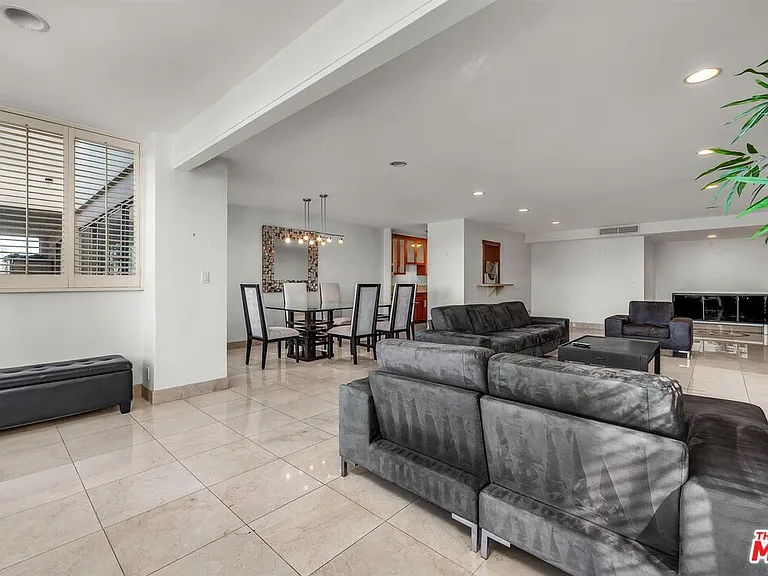 865 Comstock Ave #4C — Photo 10