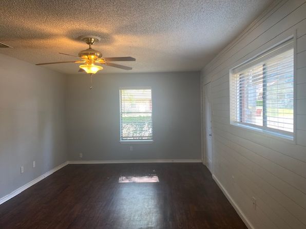 111 Willow Creek Ct APT A, Hallsville, TX 75650