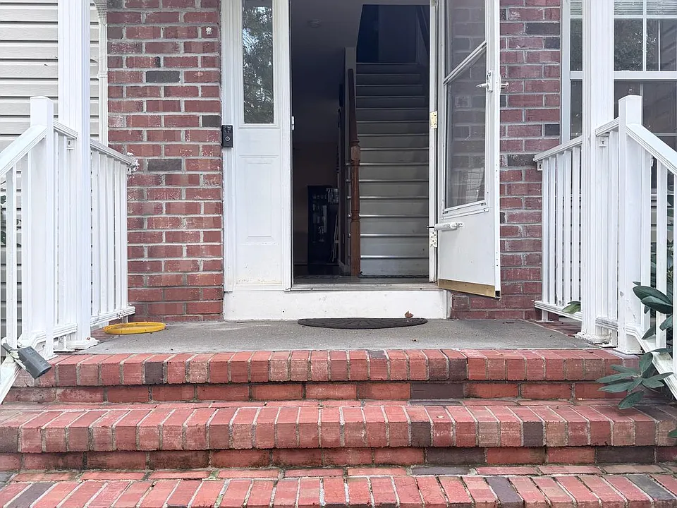 427 Lackland Ave