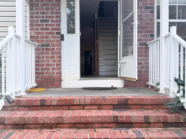 427 Lackland Ave, Piscataway, NJ 08854