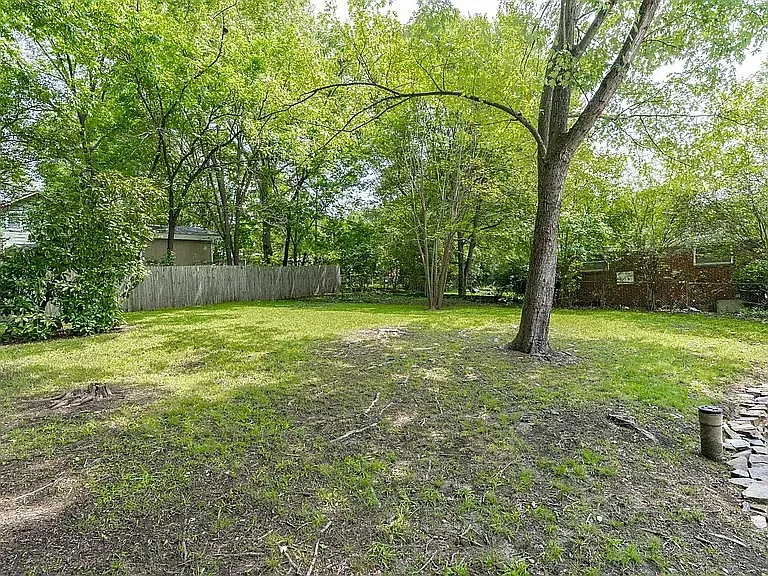406 Green St — Photo 71