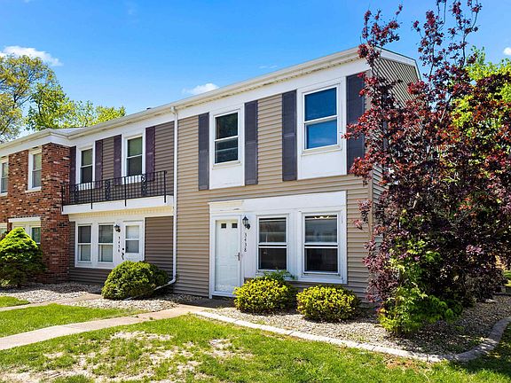 2nd image of 3438 N Sandia Dr #134