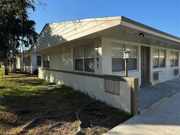 2191 NE 167th St APT 1, Miami, FL 33162