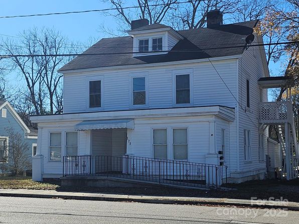 173 Columbia St, Chester, SC 29706