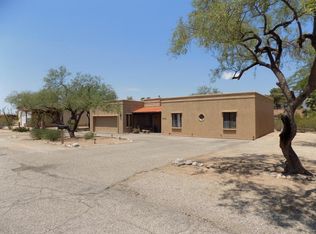 7041 E Crestline Dr, Tucson, AZ 85715